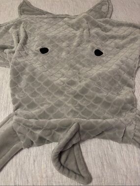 Pillowfort Gray Plush Shark Slip-in/Pod Blanket